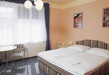 Hotel Stirka Praha Exteriér fotografie